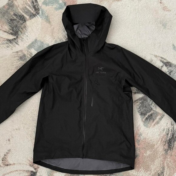 Arc Teryx Alpha Lightweight Men's Jacket